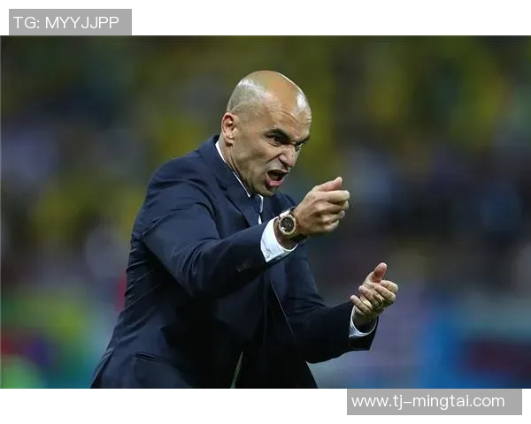 足球名将马丁内斯领衔背景墙设计展示独特魅力与精神风貌