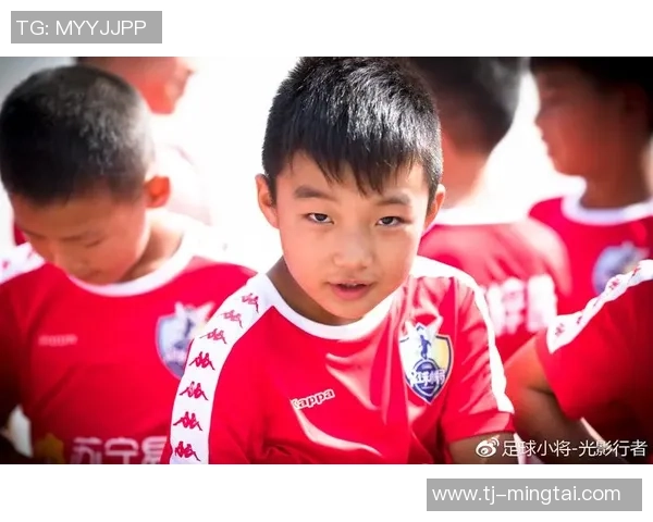 球星视角下的中国足球少林寺:从技战术到精神修炼的全方位探讨